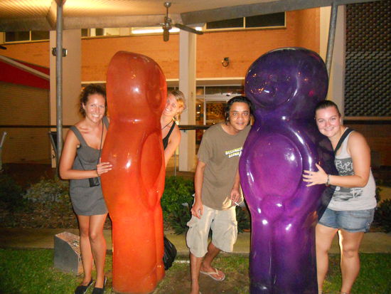 hehe einfach mal ein wenig Spass... muss auch mal sein 