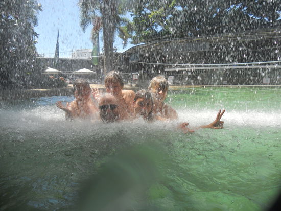 Man kann zwar nicht meh so viel erkennen, aber egal...