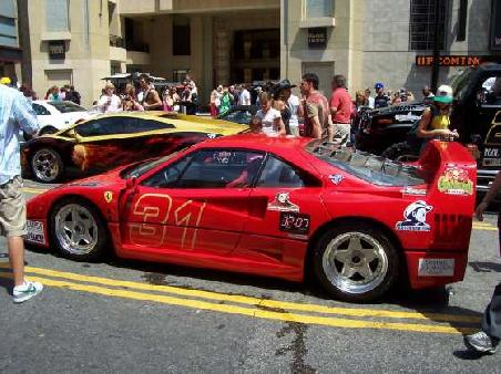 Ein Ferrari F40 und dahinter der Lamborghini Diablo von Dennis Rodman