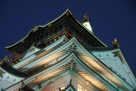 Die Burg von Osaka: Zwar nur ein Nachbau, aber trotzdem beeindruckend.