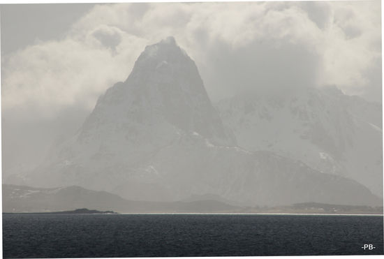 "Wow!" kann da man nur sagen: Die Lofoten.
