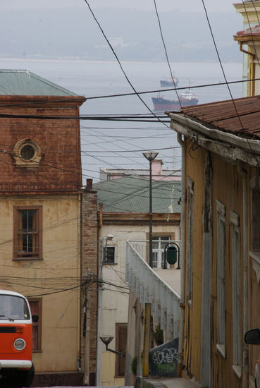 Unglaublich, dass die Häuser alle sehr stabil stehen und nicht den Hang runterrutschen.