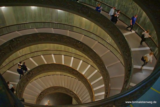 Treppe in den Vatikanischen Museen Weitere Fotos auf Facebook