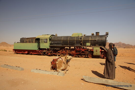 Die Aquababahn, unweit des Wadi Rum