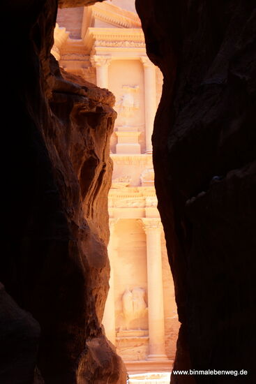 Auch tagsüber wieder ein Gänsehautmoment: Das Ende des Siq.