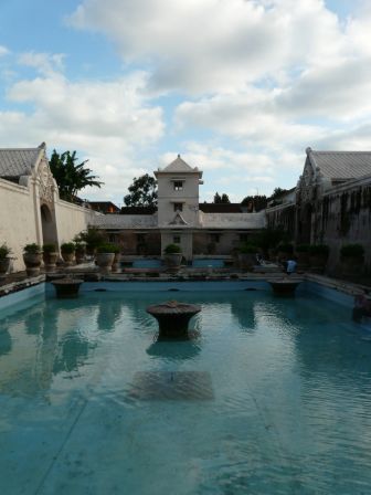 noch mehr Lust innen - der Orgien Pool