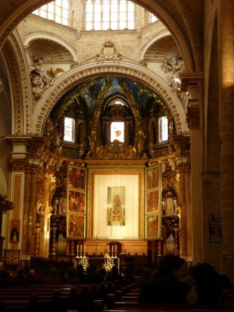die Kathedrale im Inneren