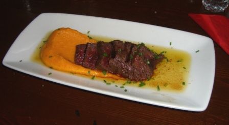 Nr. 6: Minkwal mit Preiselbeerpüree