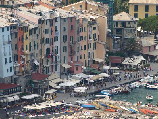 Das trubelige Portovenere, aus gebührlicher Entfernung von der Isola Palmaria aus gesehen