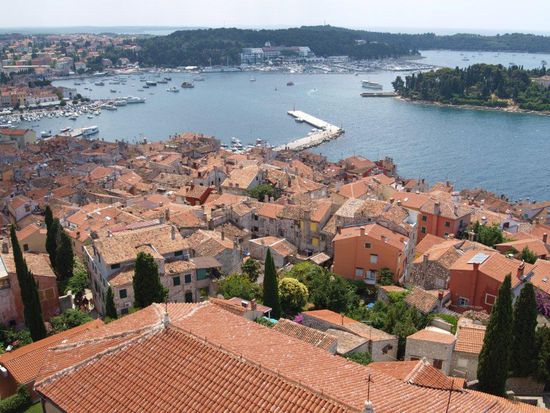 ... dann wird man mit einem dieser Blicke über Rovinj belohnt.