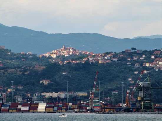 La Spezia: Ohne Hafenbilder geht es nicht.