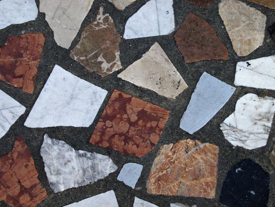 Mein Lieblingspflaster in Seravezza.