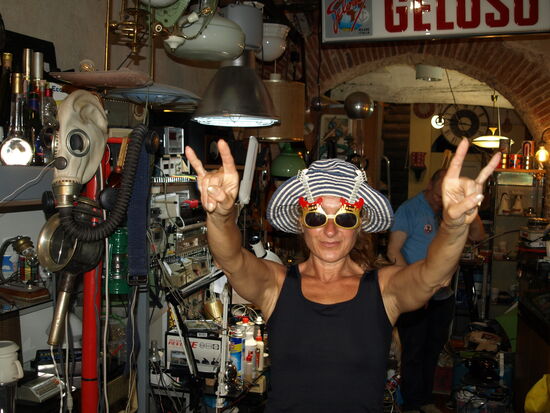 Fürs Kunstfestival das richtige Outfit.