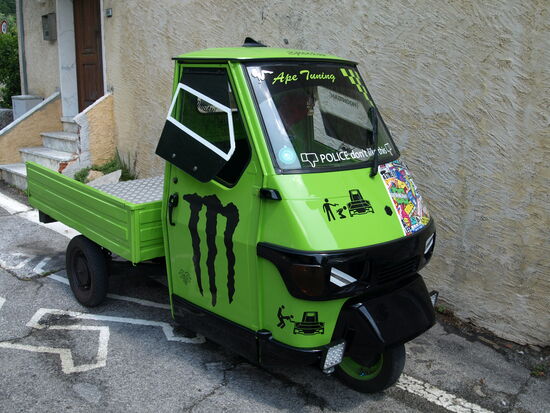 Und gerne diesen fahrenden Untersatz dazu..