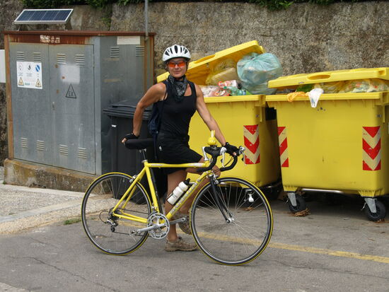 Nicht, dass ich mich zum Müll hingezogen fühlte. Aber ich liebe Farbharmonien.