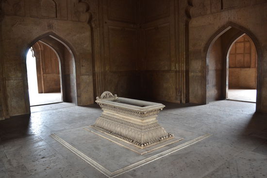 Safdarjang's Tomb