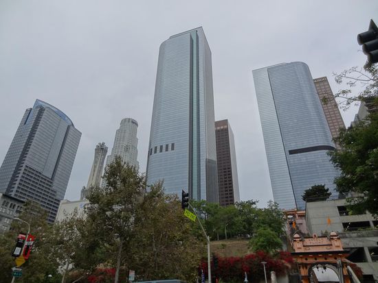 Wolkenkratzer hinter Angels Flight