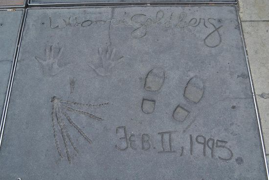 So z.B. Whoopie Goldberg