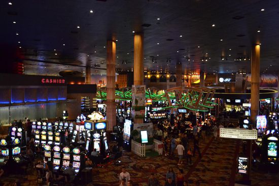 unzählige Spielautomaten