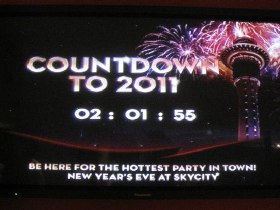 Im Sky Tower... In 2 Stunden ist das Jahr 2010 vorbei
