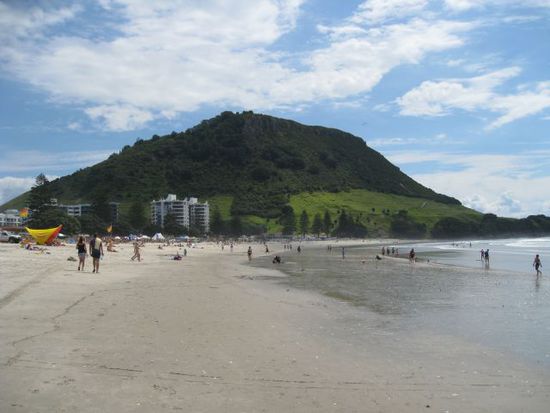 Mt. Manganui vom Strand aus