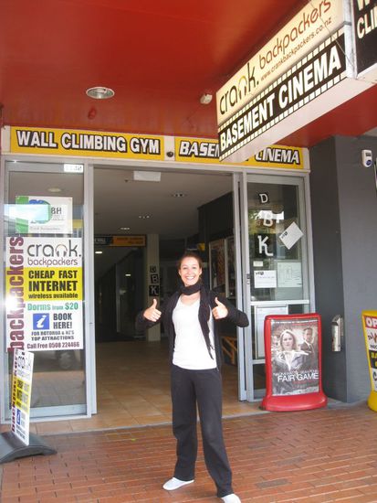 Crank Hostel in Rotorua. Ich hatte eine lustige Zeit dort, aber es ist mir zu groß und ungemütlich, mag die kleinen Hostels lieber.