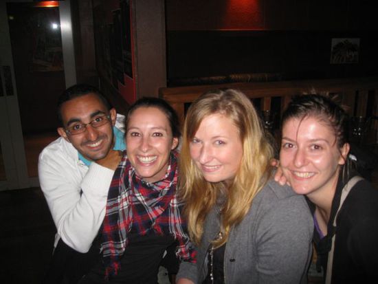 2. Wiedersehen mit Mourad und Doriane. Rechts von mir ist Morgan aus Canada. Sie war eine meiner Room- bzw workmates