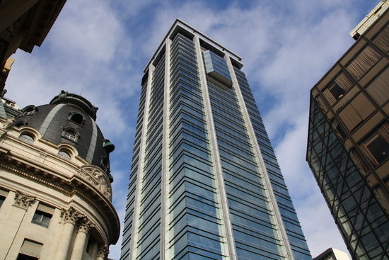 Antik und modern auf einem Haufen. Kein seltenes Bild in BS.AS.