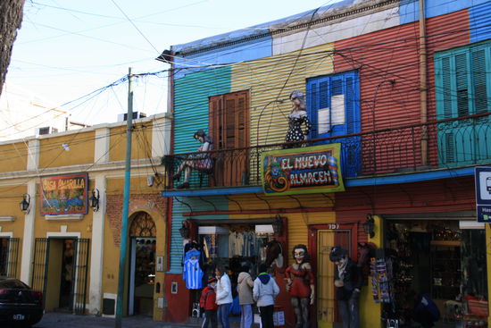 La Boca ist das wohl bekannteste und gefaehrlichste Viertel. Man sollte hier nicht um jede Ecke gehen.
