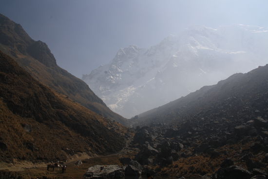 Salkantay. So nah sah er schon fast aus wie aus Plastik.