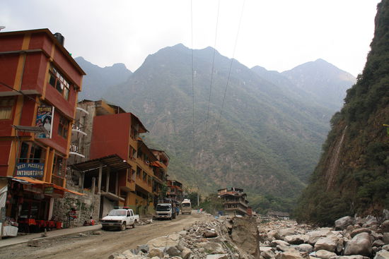 Aguas Calientes. Kein Ort um Ferien zu machen.