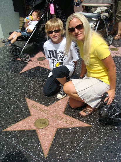 Bild des Tages 1: Maren und Dean am Walk of Fame (Stars unter sich)