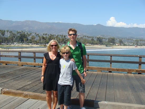 Bild des Tages 2: Die Familie am Strand von Santa Barbara