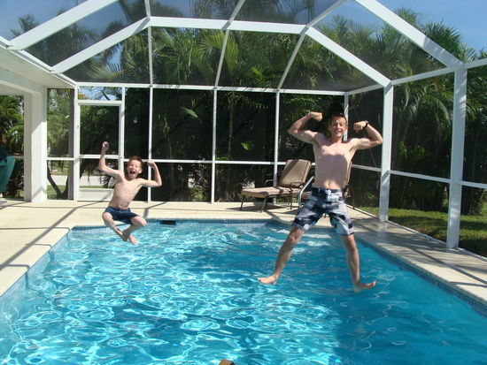 Ihr glaubt ja nicht, wieviel Gigabyte Maren verknipsen musste, damit wir so ein Foto hier einstellen können.