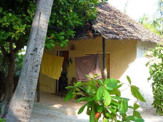 Bungalow am nächsten Morgen.