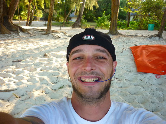 Herzblatt Andree, keine Ahnung auf was er da rumkaut!