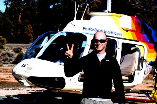 Glücklich wieder auf dem Boden