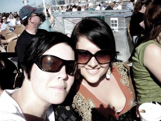 Kati und ich auf dem Bootchen! Missed u lady!