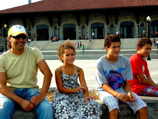 Farid und die Kiddies am Aussichtspunkt Mont-Royal