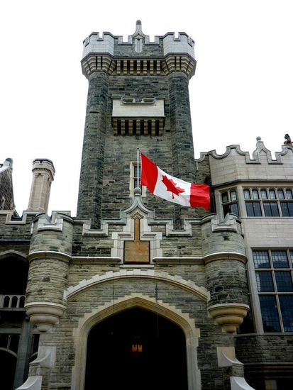 Casa Loma Eingangsportal