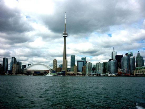 Skyline Toronto von den Island gesehen!