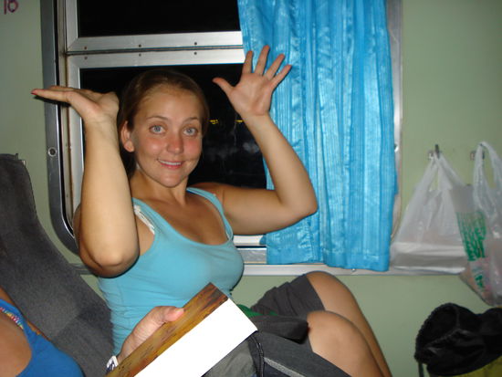 Ich bin eine Grapefruit im Zug...