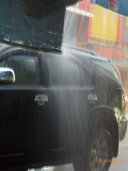 und der Regen wird noch stärker.