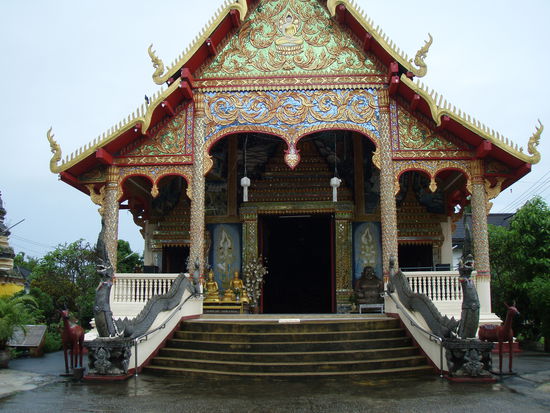 Wat Pong Sanuk