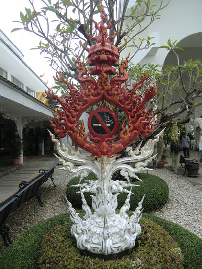 das " Rauchen Verboten Schild" am Eingang