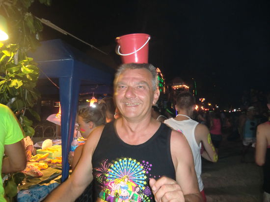 ....na, geht doch...nur nichts verschütten !!!!