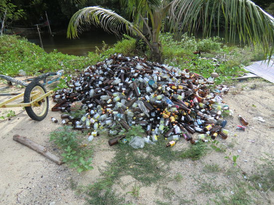 Da würde in Deutschland jeder Flaschensammler in die Hände klatschen