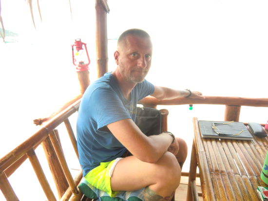 Der Vati ist geschafft, aber geschafft...