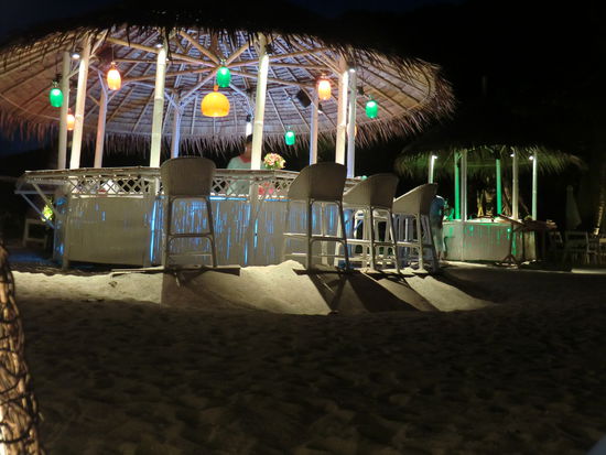 die Bar von unserem Resort