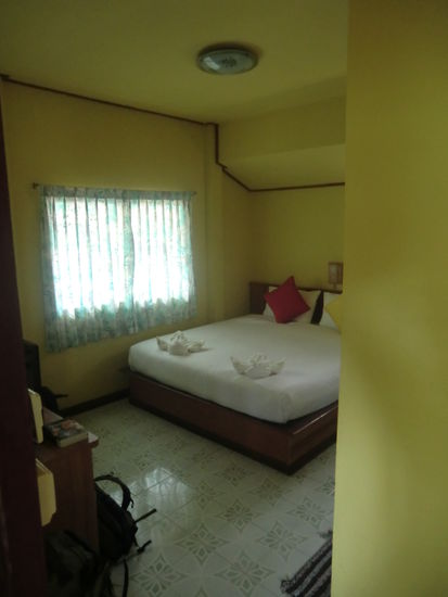 das Zimmer für 1200 THB die Nacht